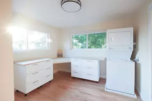 521 E 1650 S, Bountiful, UT 84010 - Photo 21