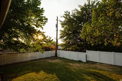 521 E 1650 S, Bountiful, UT 84010 - Photo 45