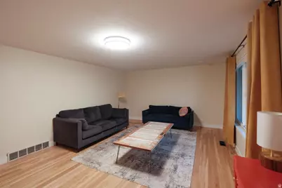 521 E 1650 S, Bountiful, UT 84010 - Photo 9
