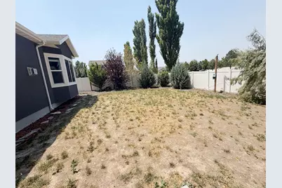 176 E Brookshire Dr N, Saratoga Springs, UT 84045 - Photo 21
