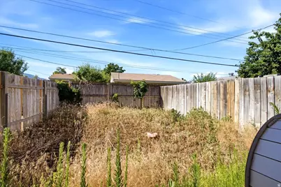 1342 E Sudbury Ave, Sandy, UT 84093 - Photo 39