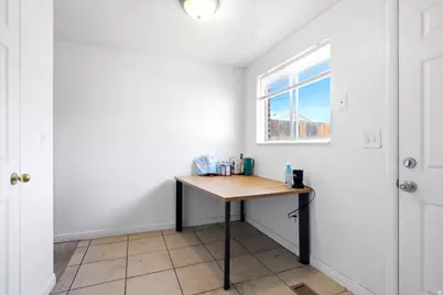 1342 E Sudbury Ave, Sandy, UT 84093 - Photo 19