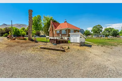 9074 N 11600 W, Penrose, UT 84337 - Photo 7