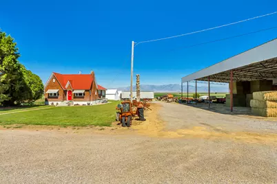 9074 N 11600 W, Penrose, UT 84337 - Photo 35