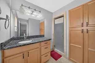 9545 S Robins Wy, Sandy, UT 84094 - Photo 19