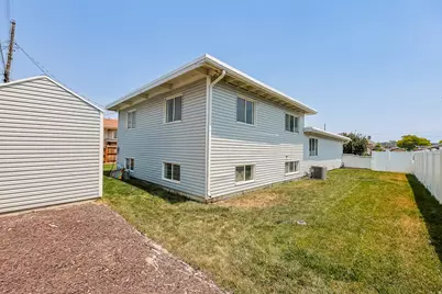 3816 S 2520 W, West Valley, UT 84119 - Photo 31