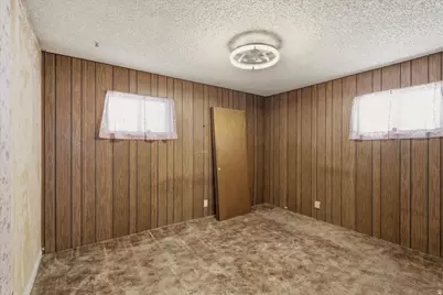 2920 S 8850 W, Magna, UT 84044 - Photo 13