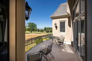 2726 E Wasatch Dr, Salt Lake City, UT 84108 - Photo 9