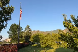 2726 E Wasatch Dr, Salt Lake City, UT 84108 - Photo 23