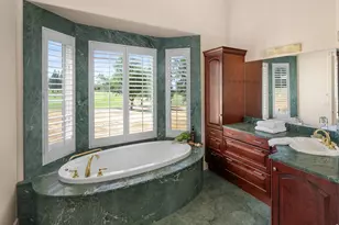 2726 E Wasatch Dr, Salt Lake City, UT 84108 - Photo 49