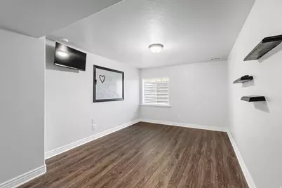 807 W 2240 N, Pleasant Grove, UT 84062 - Photo 45