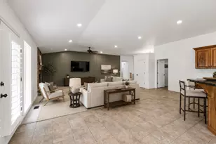 807 W 2240 N, Pleasant Grove, UT 84062 - Photo 19