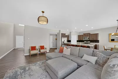 846 W Wellington Ave, North Salt Lake, UT 84054 - Photo 5