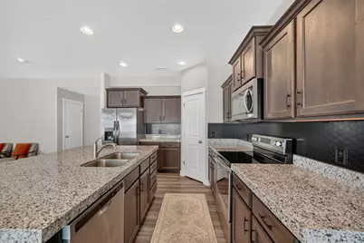 846 W Wellington Ave, North Salt Lake, UT 84054 - Photo 7