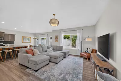 846 W Wellington Ave, North Salt Lake, UT 84054 - Photo 3