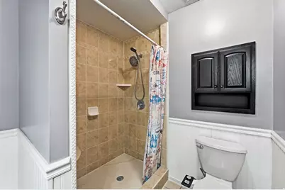 2034 S 1600 W, Woods Cross, UT 84087 - Photo 25