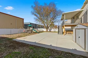 2034 S 1600 W, Woods Cross, UT 84087 - Photo 33