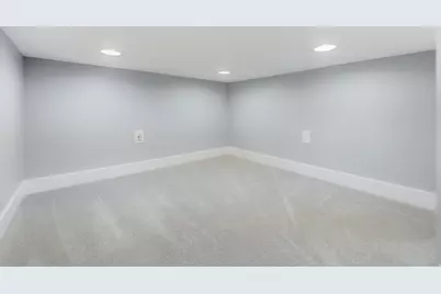2034 S 1600 W, Woods Cross, UT 84087 - Photo 21