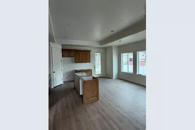 657 S 1600 W, Provo, UT 84601 - Photo 3
