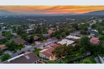 2199 S Scenic Dr, Salt Lake City, UT 84109 - Photo 35