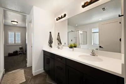 15388 S Gooding Ln, Bluffdale, UT 84065 - Photo 17