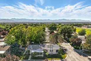 264 E Jordan View Dr, Sandy, UT 84070 - Photo 27