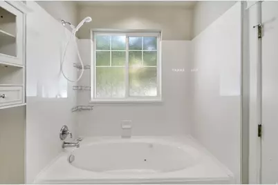 1040 N 130 W #100, Logan, UT 84341 - Photo 11