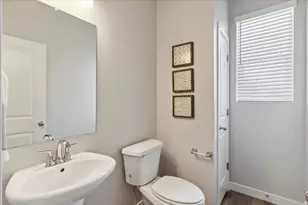 5209 S Paramount Dr, Riverdale, UT 84405 - Photo 27
