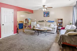 826 E 760 N, Ogden, UT 84404 - Photo 5