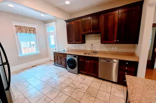 419 E 300 S, Salt Lake City, UT 84111 - Photo 13