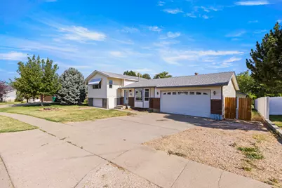 2898 W 4425 S, Roy, UT 84067 - Photo 3