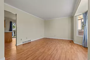 2898 W 4425 S, Roy, UT 84067 - Photo 5