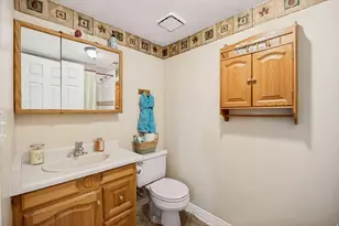 6902 S Lynaria Ct, West Jordan, UT 84081 - Photo 15