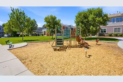 42 S 1460 W, Pleasant Grove, UT 84062 - Photo 23