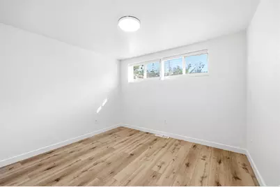 2837 S Davis Blvd E, Bountiful, UT 84010 - Photo 25
