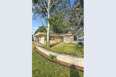 2837 S Davis Blvd E, Bountiful, UT 84010 - Photo 9