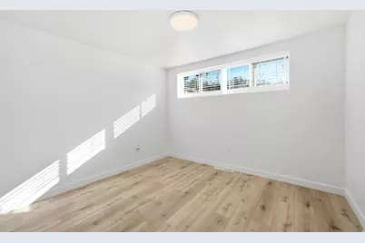 2837 S Davis Blvd E, Bountiful, UT 84010 - Photo 27