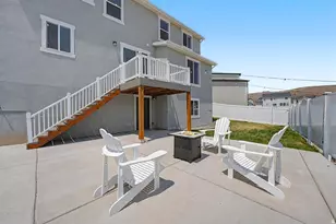 9822 N Bridge St, Eagle Mountain, UT 84005 - Photo 25