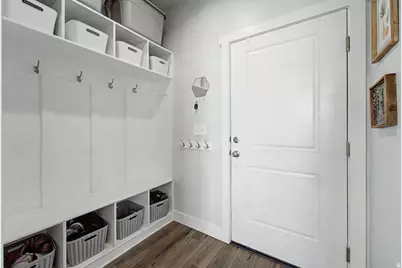 9822 N Bridge St, Eagle Mountain, UT 84005 - Photo 11