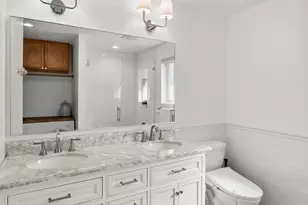 2353 E Cinnabar Ln S, Cottonwood Heights, UT 84121 - Photo 13