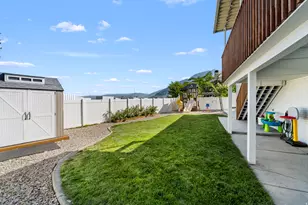 2353 E Cinnabar Ln S, Cottonwood Heights, UT 84121 - Photo 41