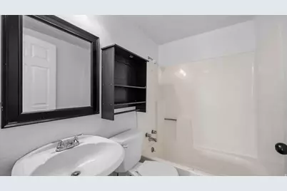 960 W 100 S, Orem, UT 84058 - Photo 13