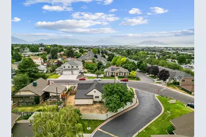 960 W 100 S, Orem, UT 84058 - Photo 19