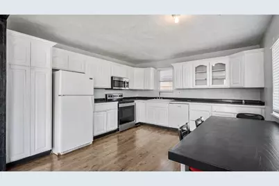960 W 100 S, Orem, UT 84058 - Photo 7