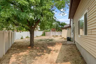 960 W 100 S, Orem, UT 84058 - Photo 27