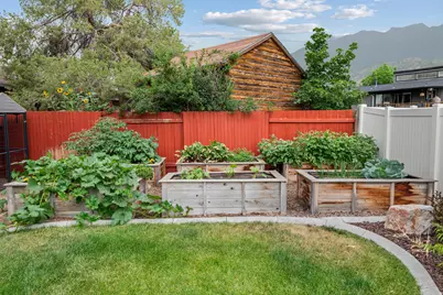 996 N 475 E, Orem, UT 84097 - Photo 35