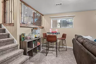 996 N 475 E, Orem, UT 84097 - Photo 25
