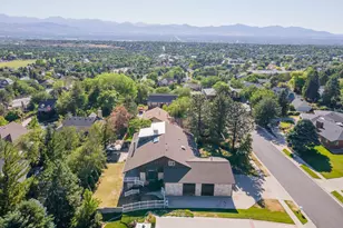 2444 E High Mountain Dr, Sandy, UT 84092 - Photo 45