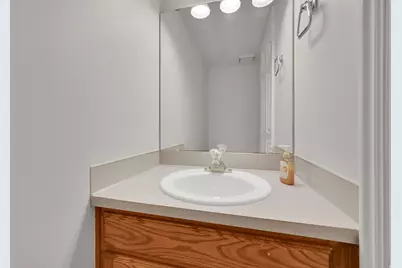 2664 N 1700 E, Layton, UT 84040 - Photo 15