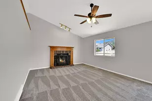 2664 N 1700 E, Layton, UT 84040 - Photo 13